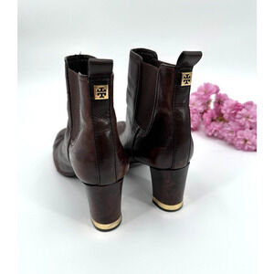 Tory Burch Brown Ankle Heeled Chelsea Leather Boots Size 11 Block Heel Round Toe